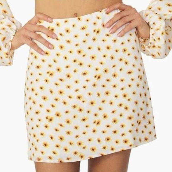 WeWoreWhat Dresses & Skirts - NWT WeWoreWhat 90s Style Yellow Ditsy Daisies Floral Mini Satin Slip Skirt XS
